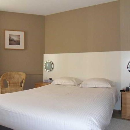 Hotel Lambeau Etterbeek Экстерьер фото